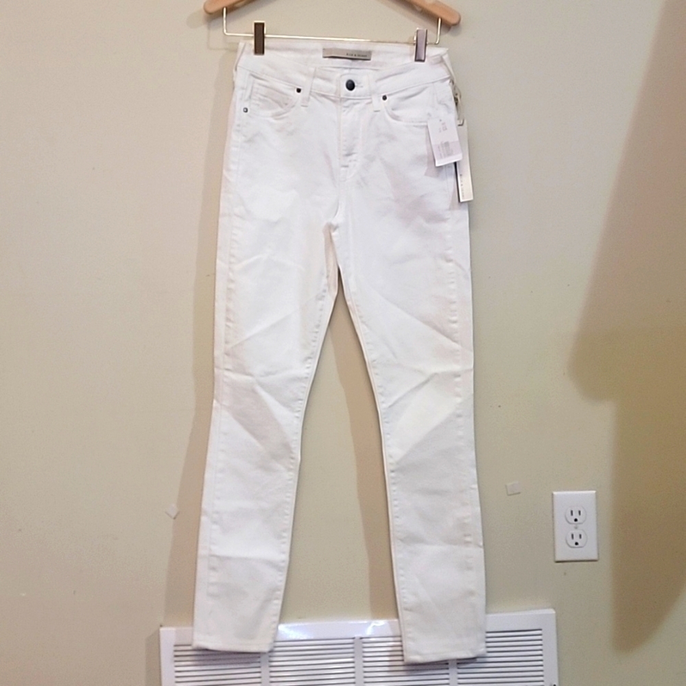 NWT Rich & Skinny Jeans Women's  high rise skinny Ankle-Crop Jeans in Aged white